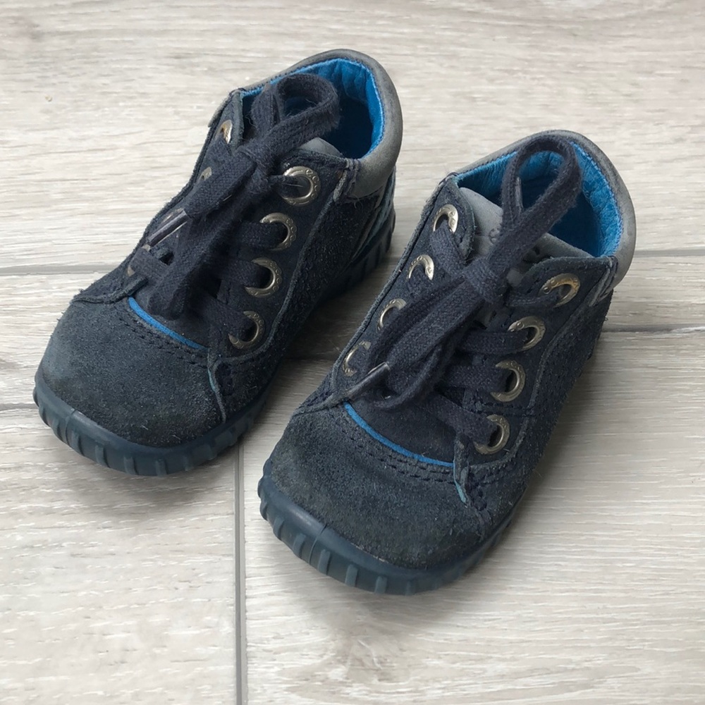 Ecco shoes